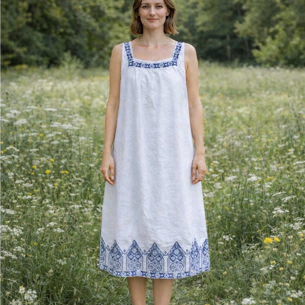 J. Jill White linen Dress with Blue Embroidered Detail